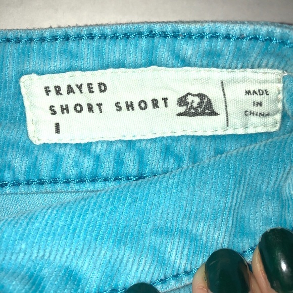 Light Blue Corduroy “BULLHEAD” shorts. Size 1 - Picture 3 of 4